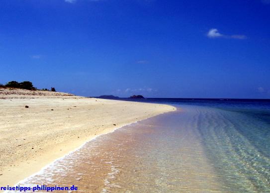 beach on Pamalican, Gutob Bay