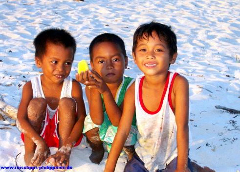 children from suyangan, la janosa island